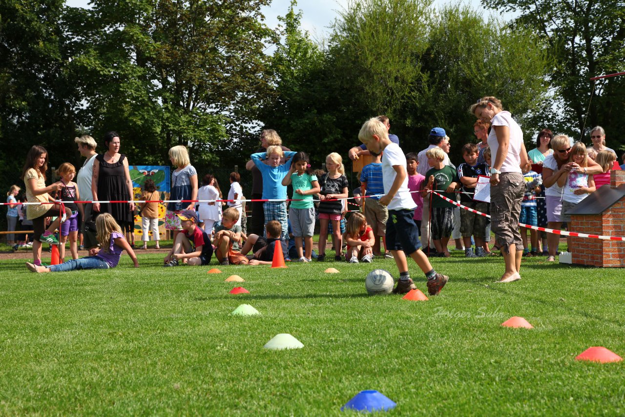 Bild 32 - Kindervogelschiessen am 17.8.12